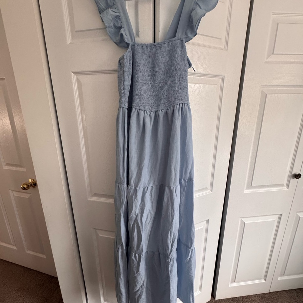 Elegant Light Blue Women's Dress
